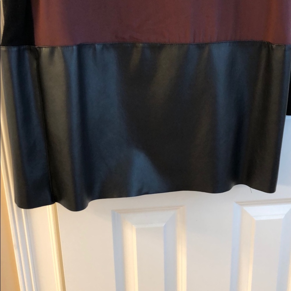 Dress - Picture 3 of 5